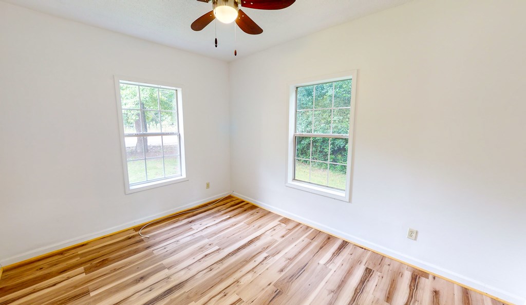 211 East Spring Street Dothan, AL 36303 - Photo 3 of 23