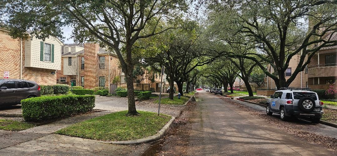 4000 Purdue Street, Unit 107 Houston, TX 77005 - Photo 2 of 22