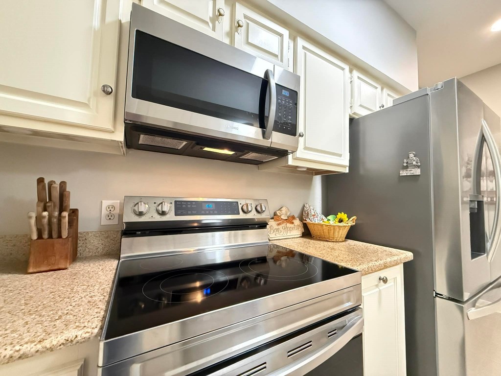 4000 Purdue Street, Unit 107 Houston, TX 77005 - Photo 6 of 10