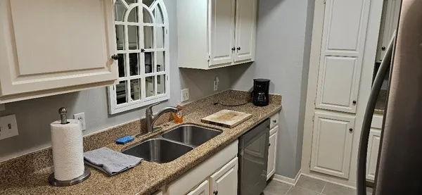 $193,500 | 4000 Purdue Street, Unit 107, Houston, TX 77005