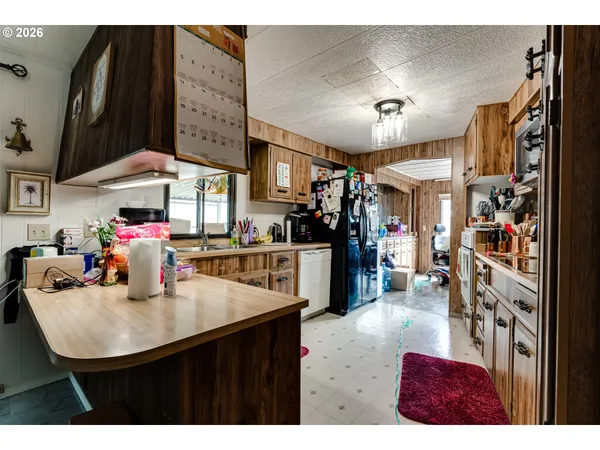 $65,000 | 1225 West 10th Avenue, Unit 18, Junction City, OR 97448