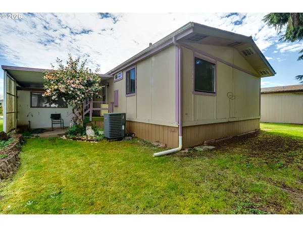 $65,000 | 1225 West 10th Avenue, Unit 18, Junction City, OR 97448