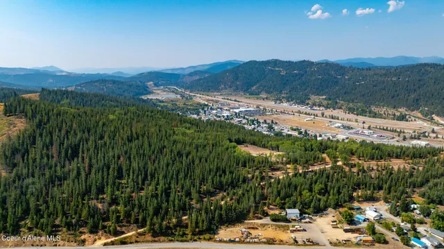 $1,000,000 | 610 Government Gulch Road, Smelterville, ID 83868