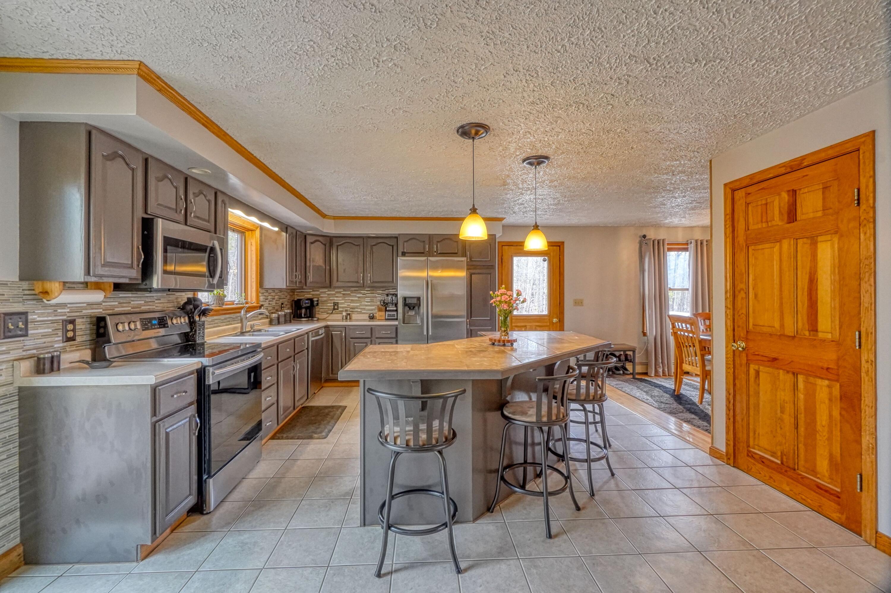 214 Windsor Road Chelsea, ME 04330 - Photo 8 of 42 Kitchen