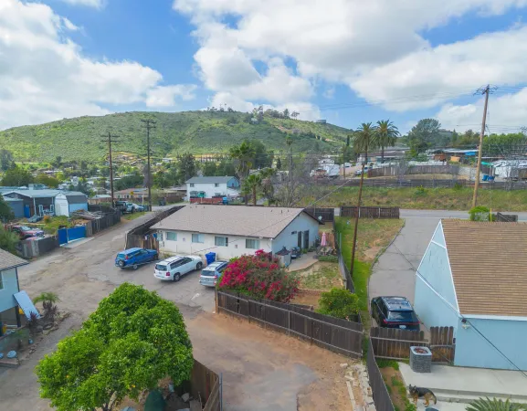 $800,000 | 12005-7 Lacie Lane, Lakeside, CA 92040