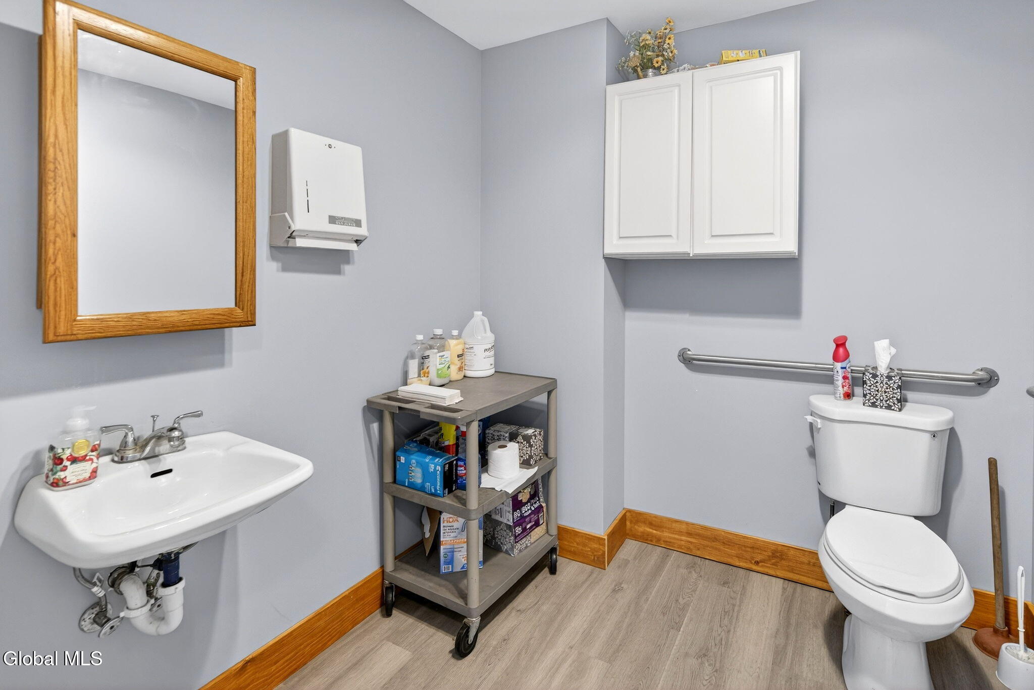 1134 Troy-Schenectady Road Colonie, NY 12110 - Photo 12 of 27 12-web-or-mls-DSC09933