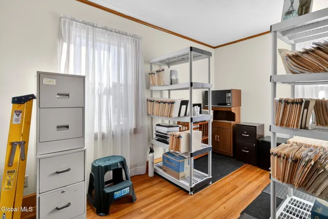 $749,800 | 1134 Troy-Schenectady Road, Colonie, NY 12110