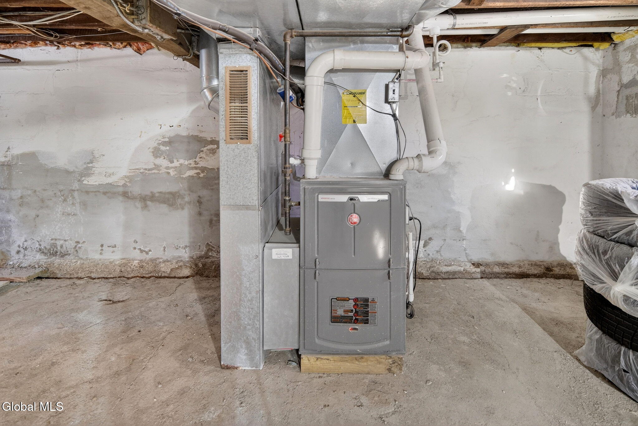 1134 Troy-Schenectady Road Colonie, NY 12110 - Photo 22 of 27 21-web-or-mls-DSC00033