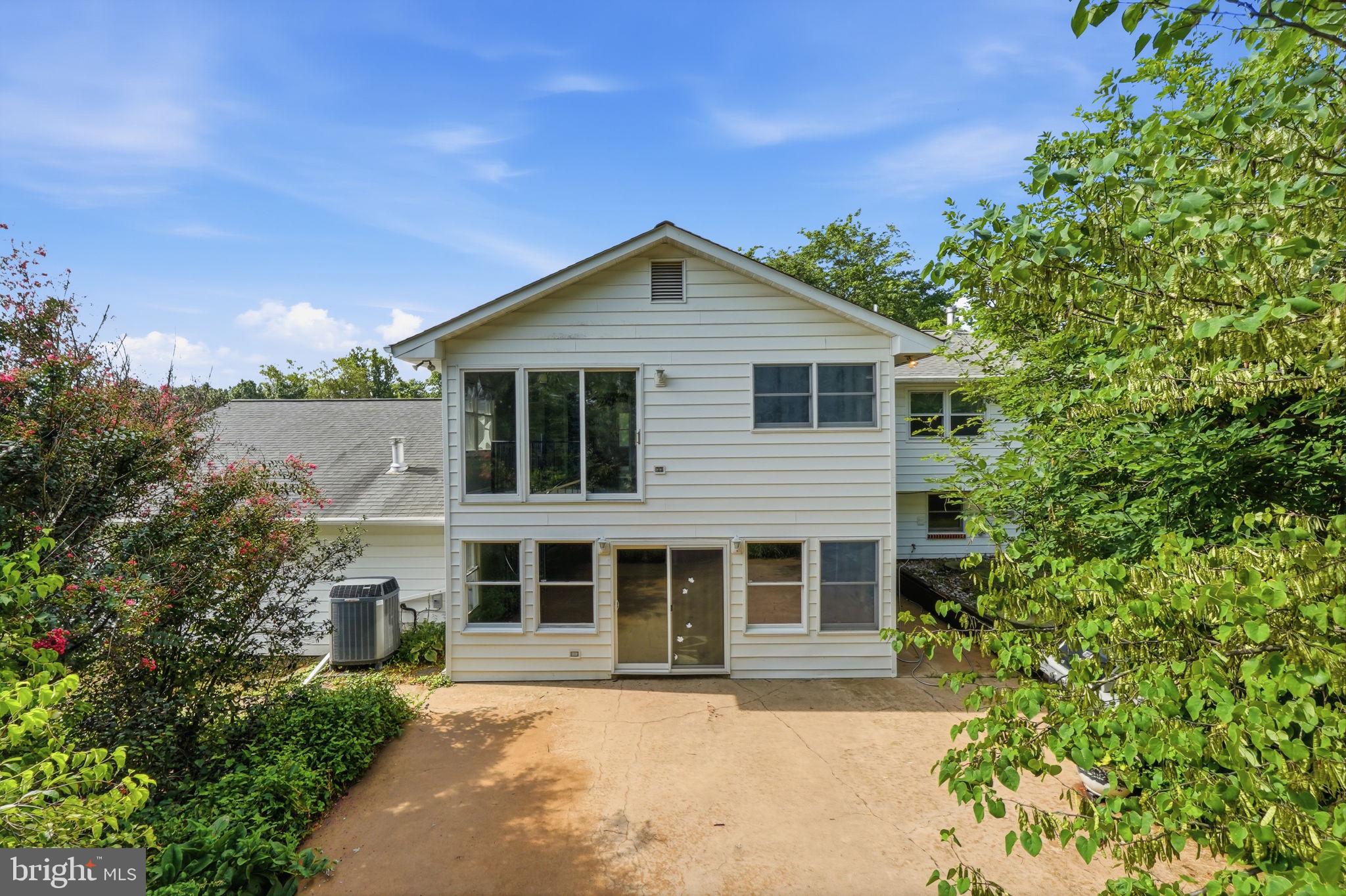15010 Rolling Ridge Road Haymarket, VA 20169 - Photo 36 of 61 Charming home embraced by nature.