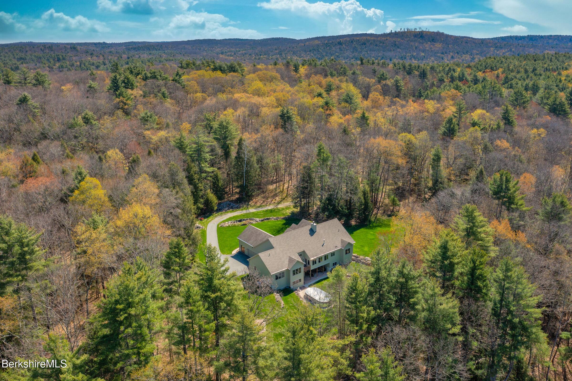 7 Perry Road Sandisfield, MA 01255 - Photo 48 of 53 6
