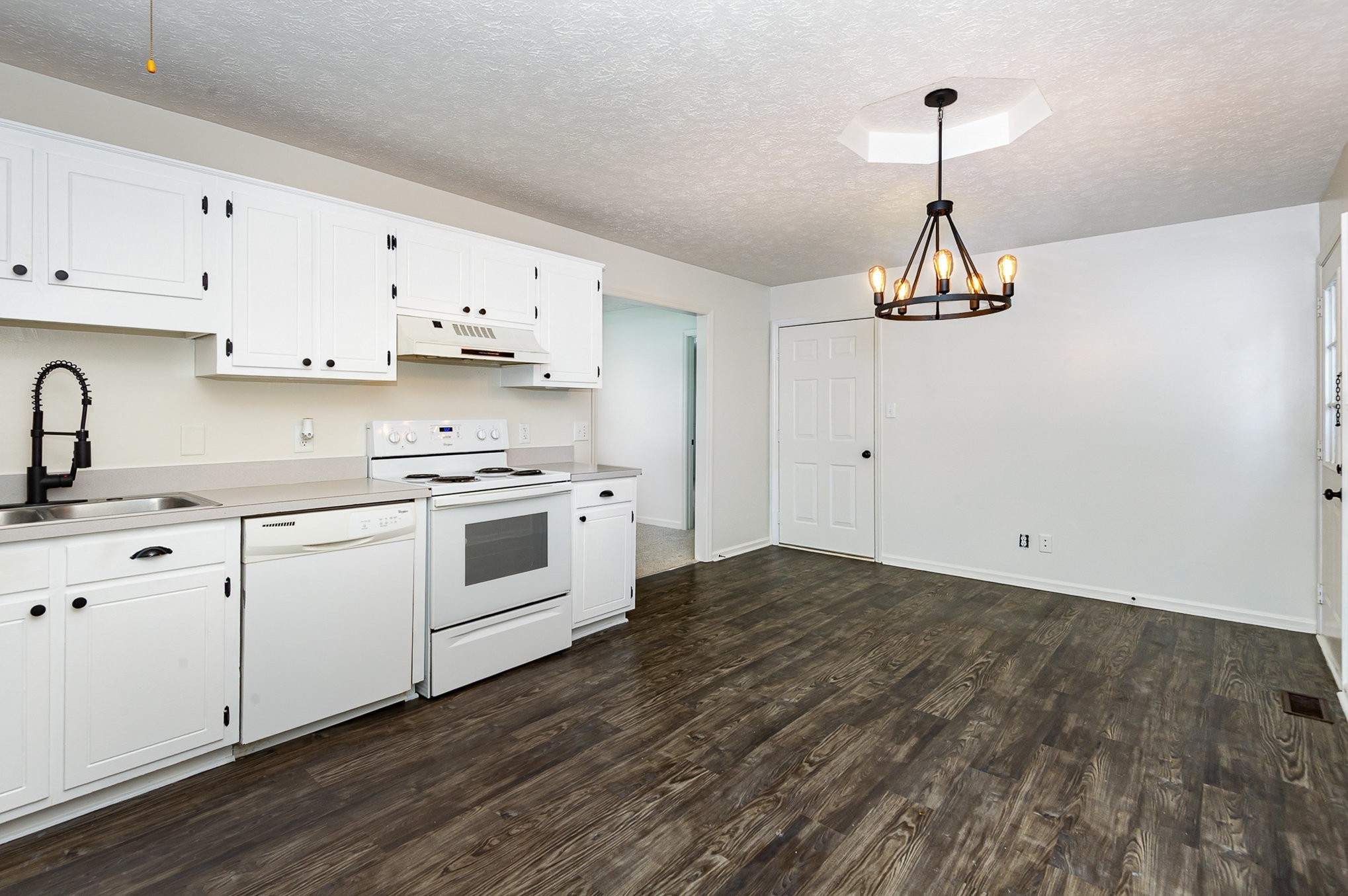 301 Oak Point Terrace Mount Juliet, TN 37122 - Photo 7 of 20