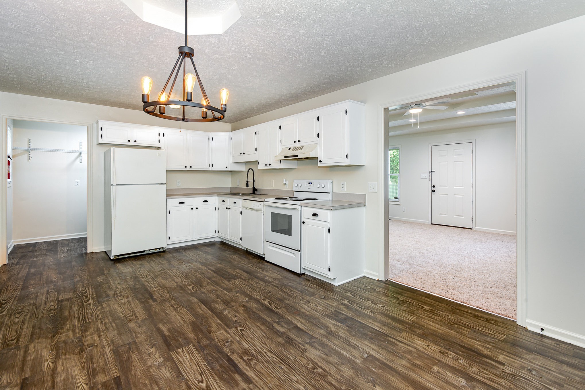 301 Oak Point Terrace Mount Juliet, TN 37122 - Photo 8 of 20