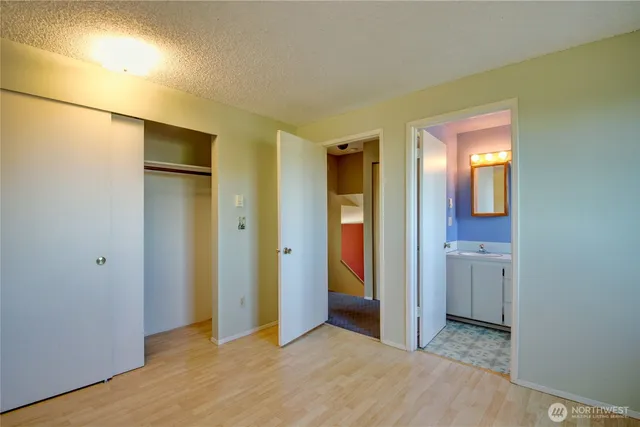 $559,950 | 1214 36th Street, Anacortes, WA 98221