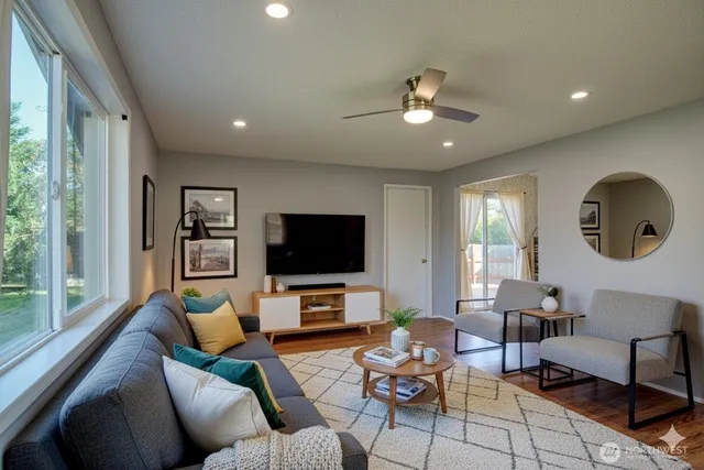 $559,950 | 1214 36th Street, Anacortes, WA 98221