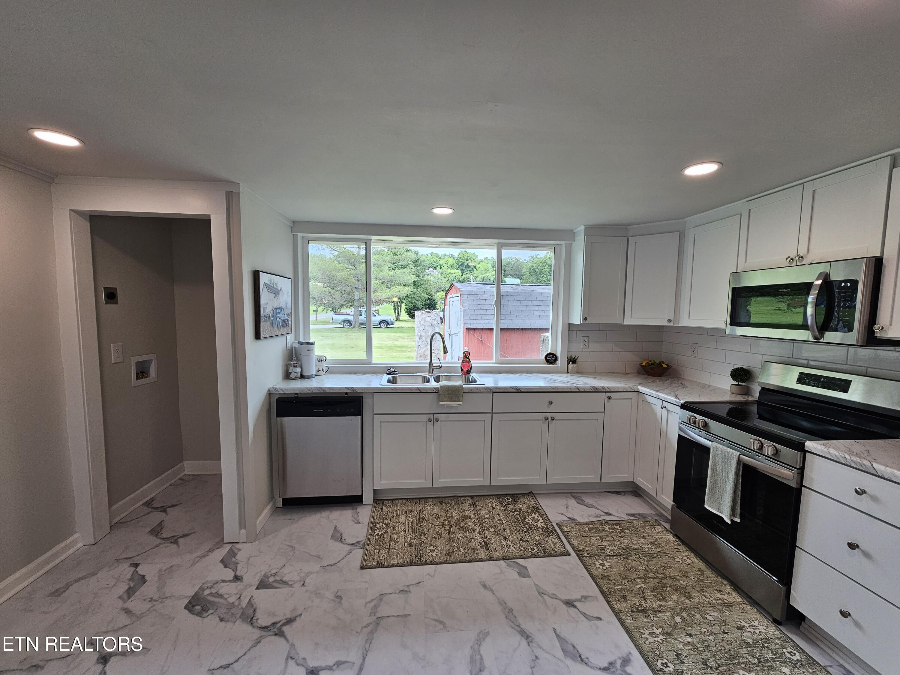 335 Bristol Road Harrogate, TN 37752 - Photo 15 of 16 20250525_141455