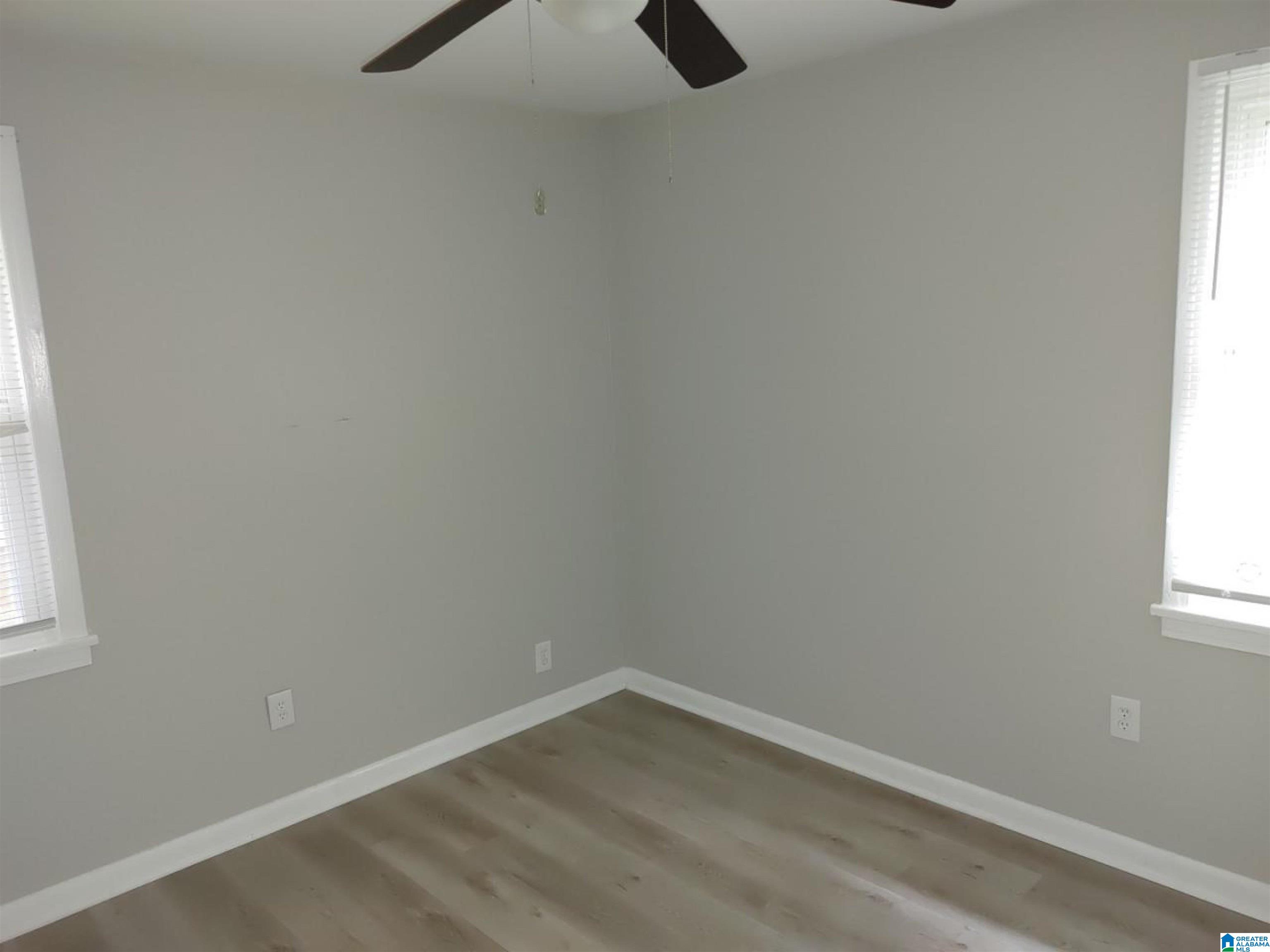 947 Rutledge Drive Fairfield, AL 35064 - Photo 11 of 16