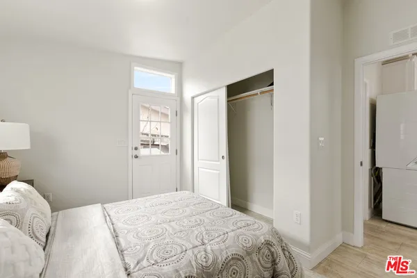 $179,950 | 8250 Lankershim Boulevard, Unit 192, North Hollywood, CA 91605