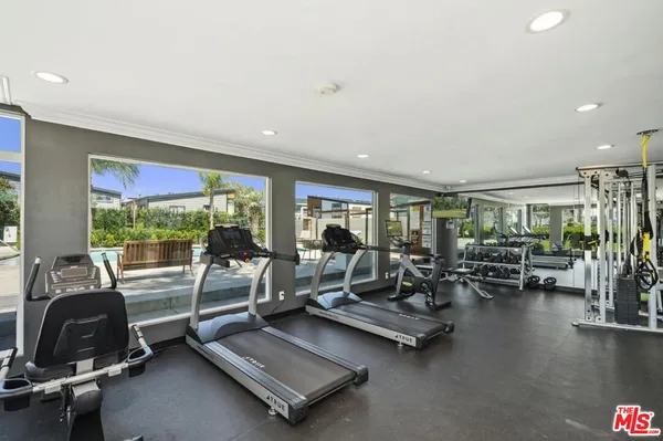 $179,950 | 8250 Lankershim Boulevard, Unit 192, North Hollywood, CA 91605