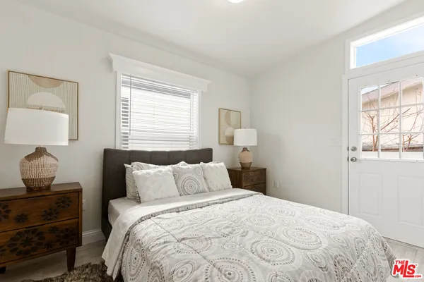 $179,950 | 8250 Lankershim Boulevard, Unit 192, North Hollywood, CA 91605