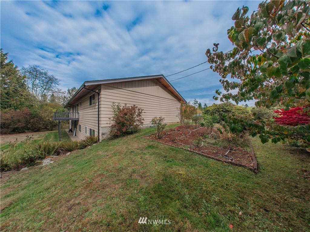5265 Erlands Point Road Northwest Bremerton, WA 98312 - Photo 25 of 25 Gallery Image 25