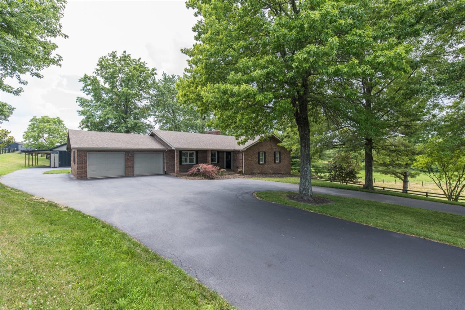 1257 Irvine Road Winchester, KY 40391 - Photo 4 of 49 Photo 4