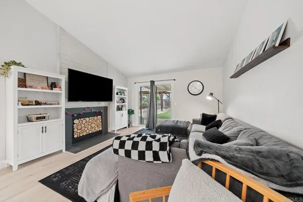 $699,999 | 535 Shady Glen Drive, Fallbrook, CA 92028