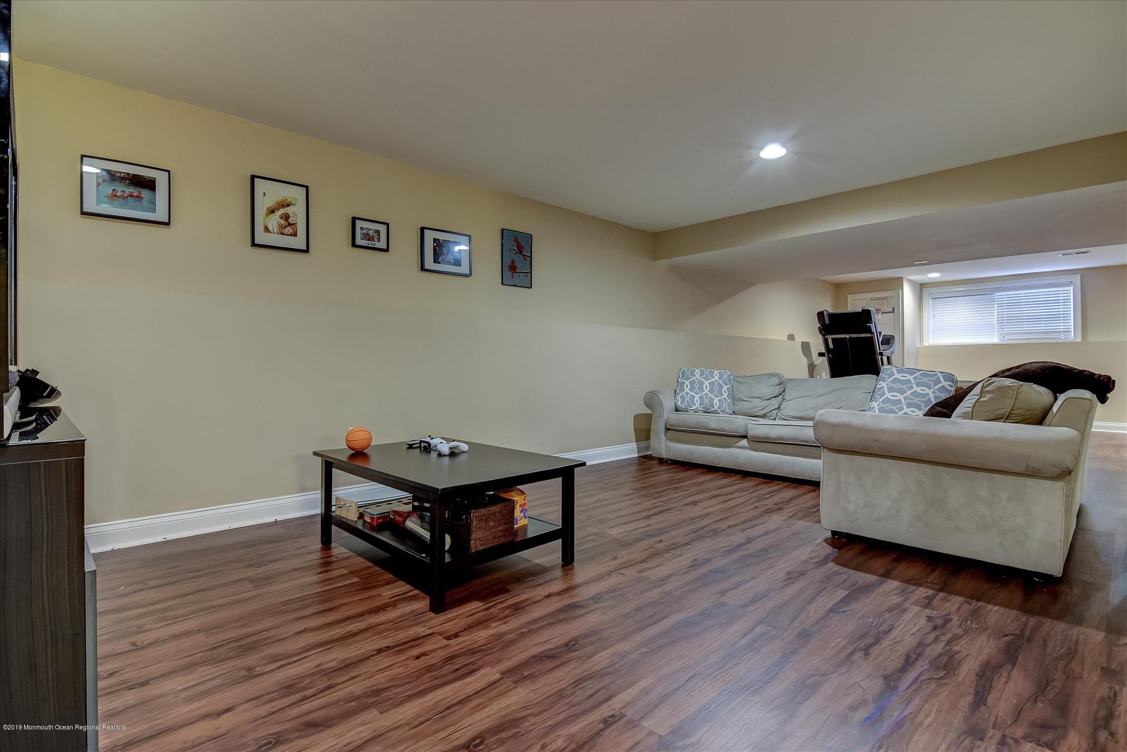 42 Rutledge Road Marlboro, NJ 07746 - Photo 29 of 34 33-Finished Lower Level