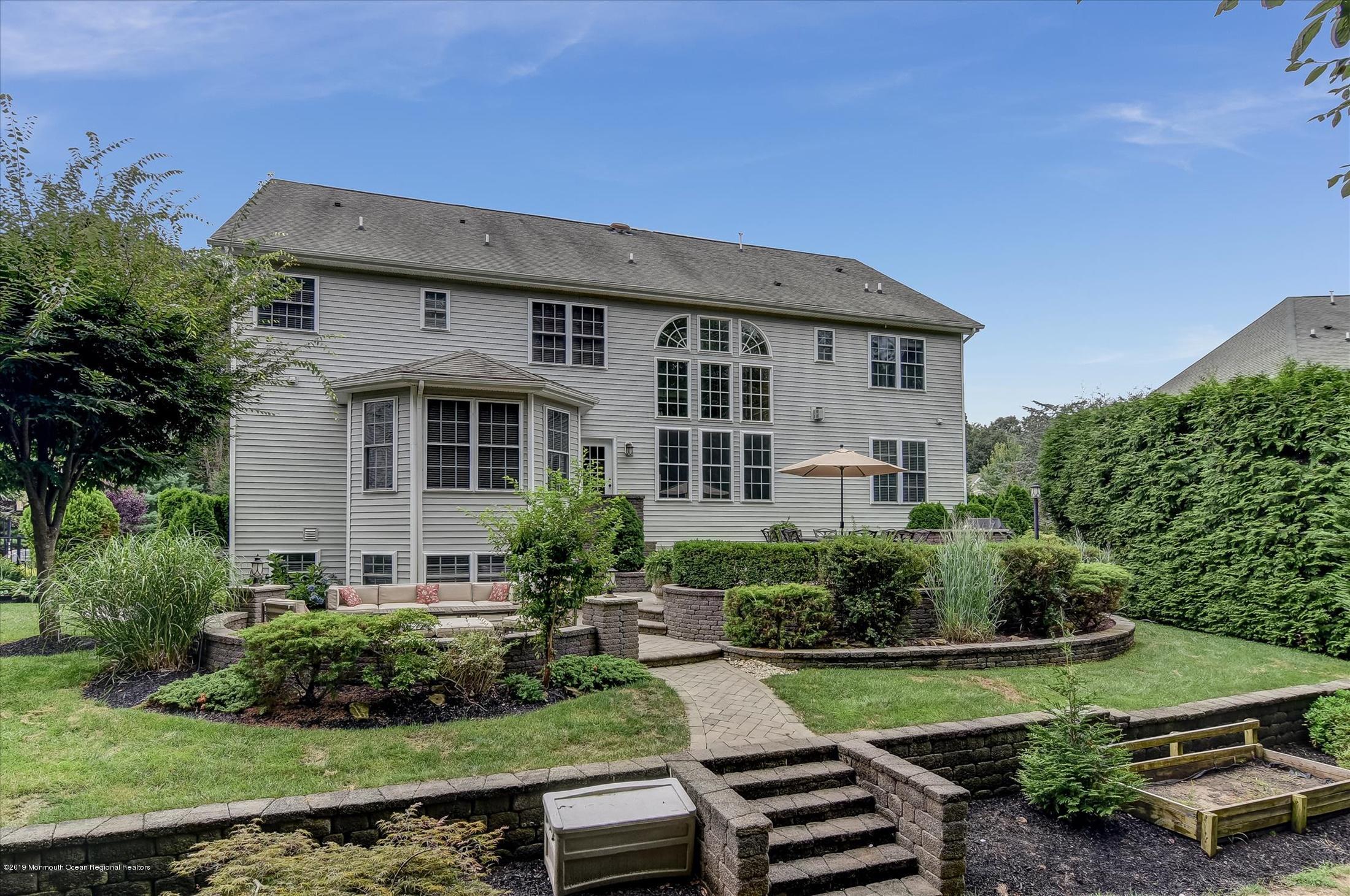 42 Rutledge Road Marlboro, NJ 07746 - Photo 34 of 34 40-Back