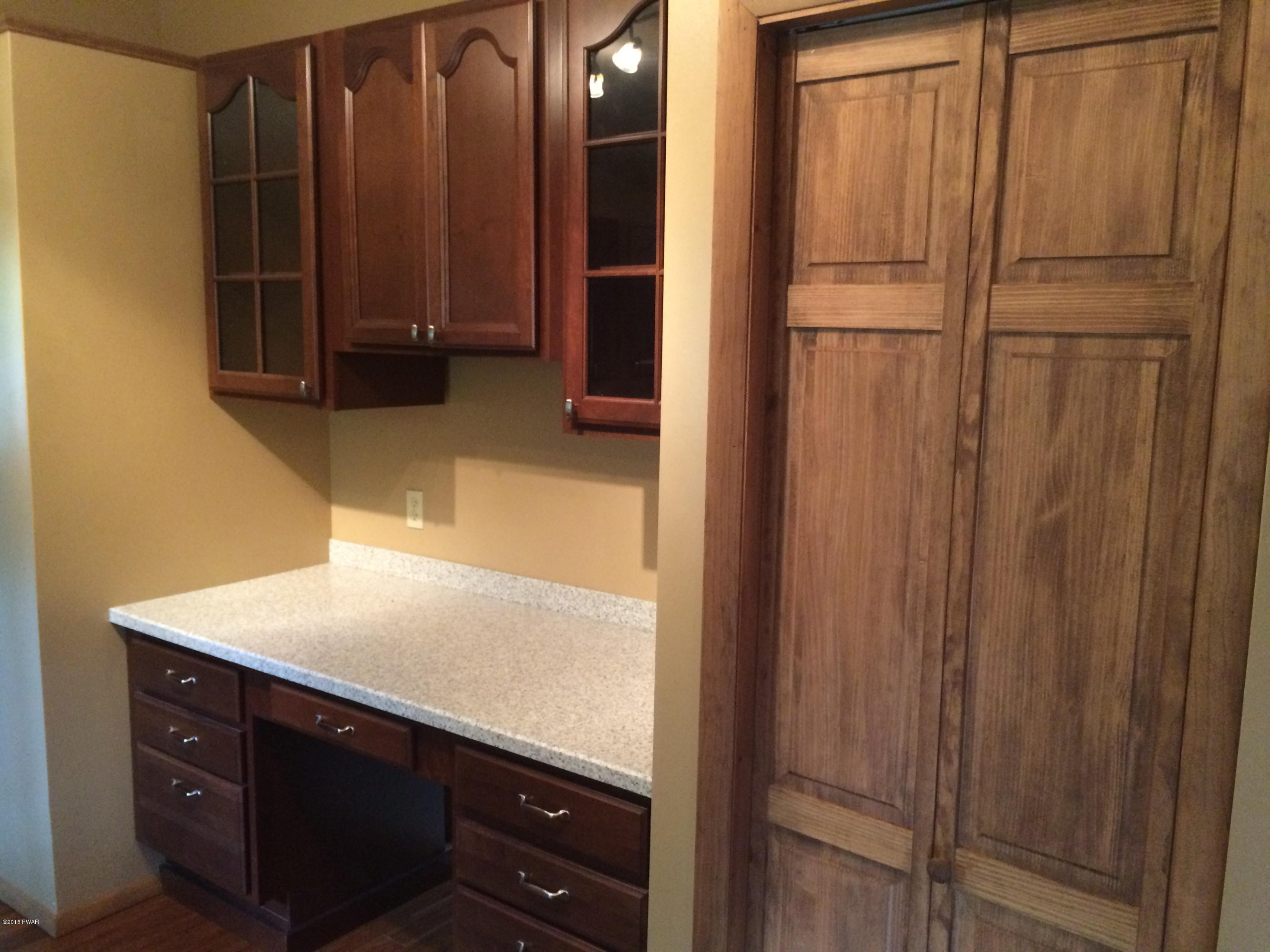 128 Maple Ridge Drive Hawley, PA 18428 - Photo 7 of 15