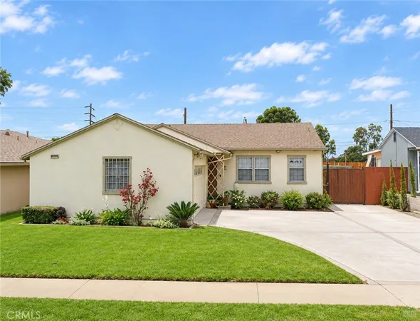 $835,000 | 11927 Haas Avenue, Hawthorne, CA 90250