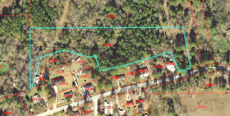 4025 Old Colony Road Huntsville, TX 77320 - Photo 1 of 12