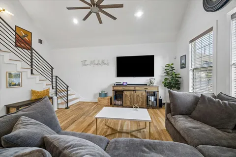 $325,000 | 7149 Avenue K, Houston, TX 77011