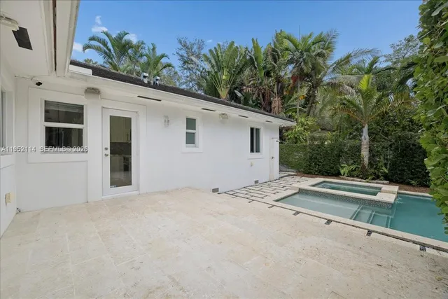 $11,500 | 2910 Calusa Street, Miami, FL 33133