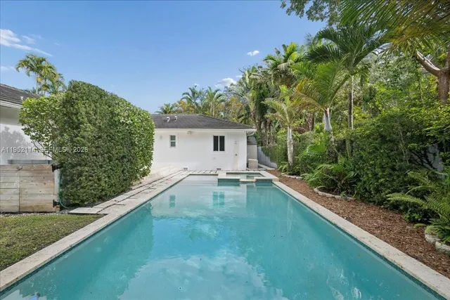 $11,500 | 2910 Calusa Street, Miami, FL 33133