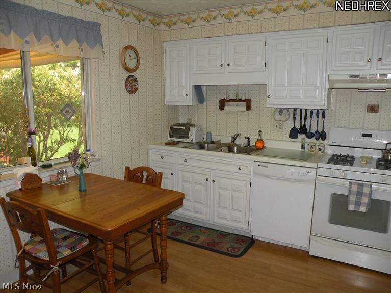 6010 Collins Road Mentor, OH 44060 - Photo 5 of 15 Gallery Image 5