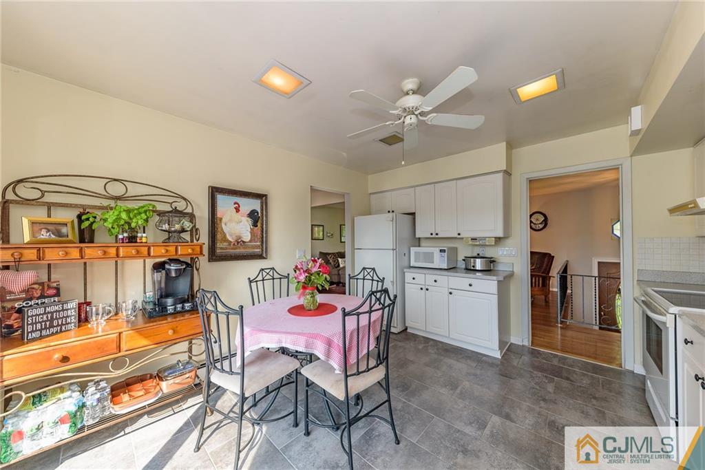 2255 Old Farm Road Scotch Plains, NJ 07076 - Photo 9 of 25 Gallery Image 9