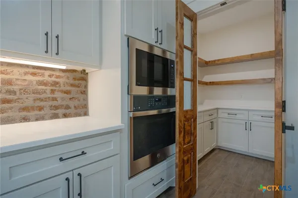 $579,999 | 11067 Eagle Walk Boulevard, Salado, TX 76571