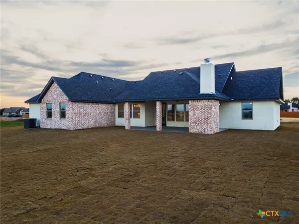 $579,999 | 11067 Eagle Walk Boulevard, Salado, TX 76571