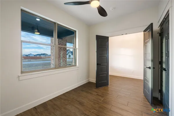 $579,999 | 11067 Eagle Walk Boulevard, Salado, TX 76571