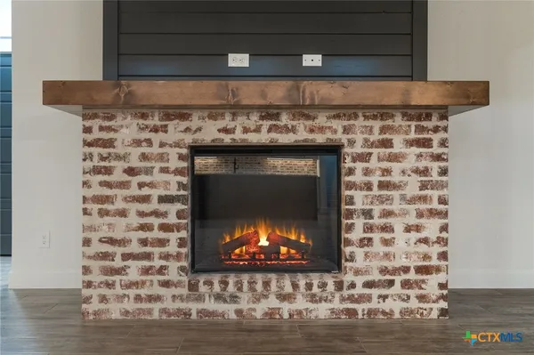 $579,999 | 11067 Eagle Walk Boulevard, Salado, TX 76571