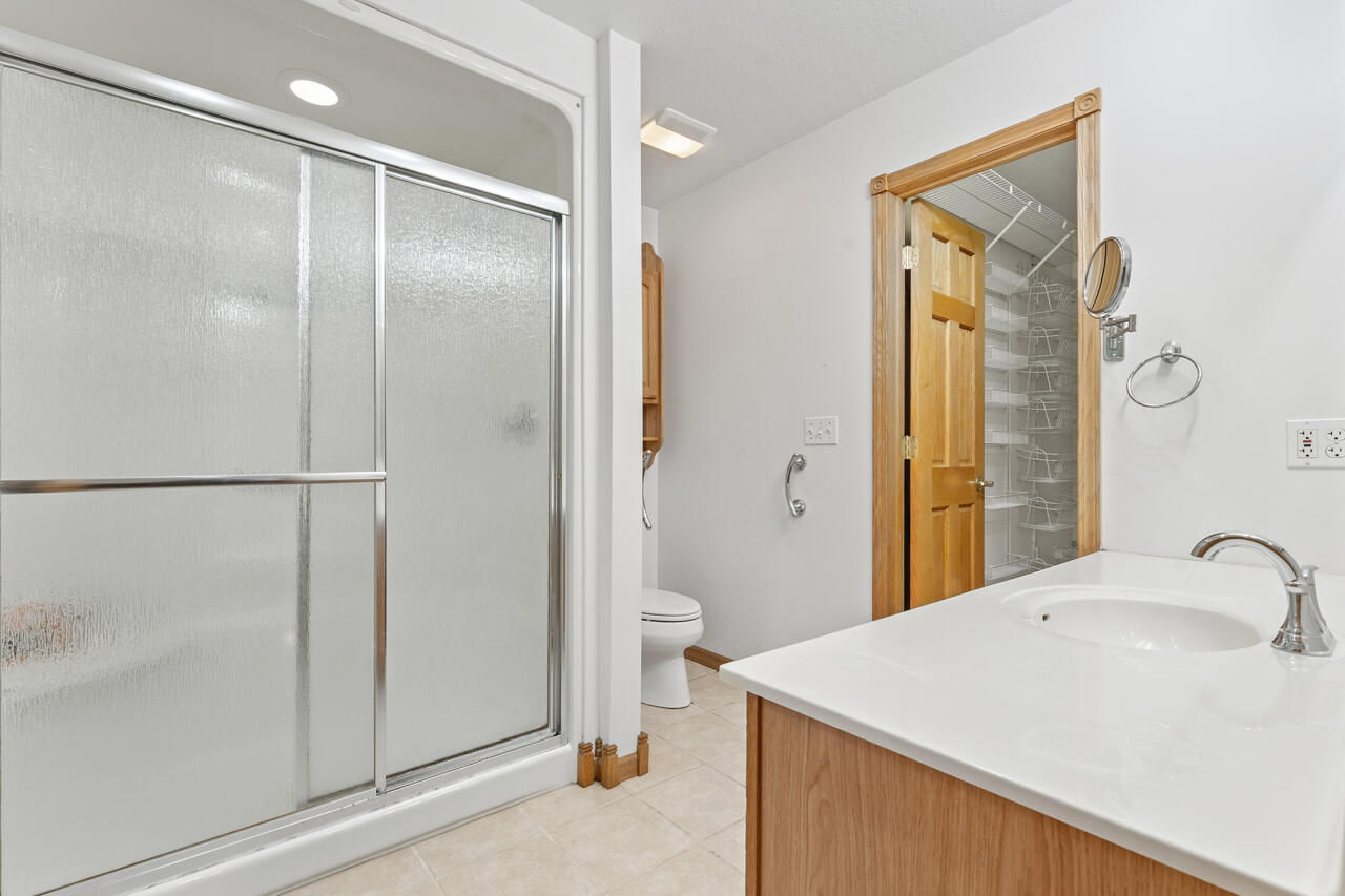 1320 Joseph Road Alpena, MI 49707 - Photo 29 of 42 Master bathroom