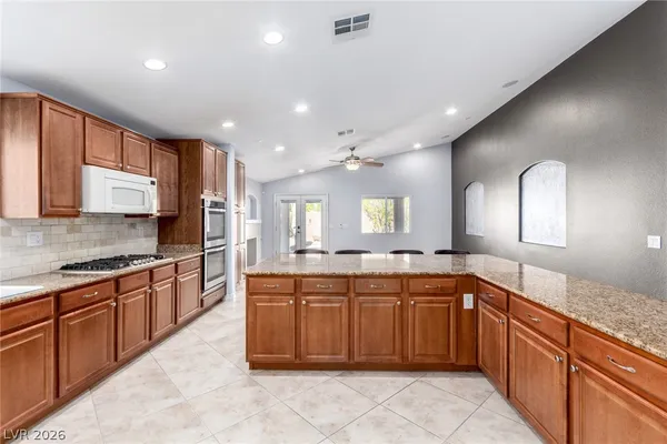 $2,495 | 3660 Toscanella Avenue, Henderson, NV 89052