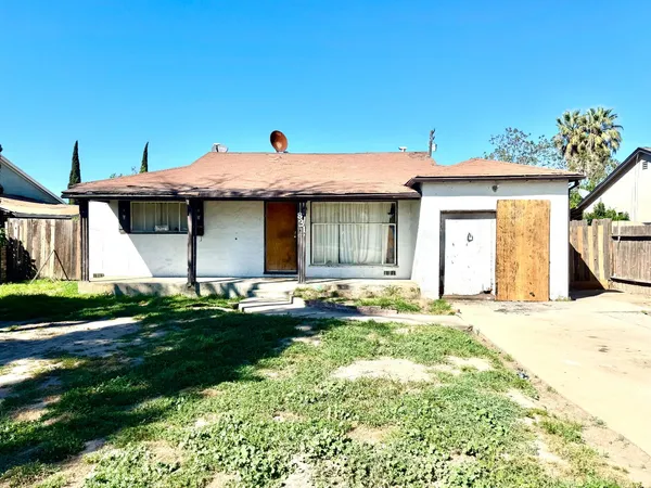 $250,000 | 831 Elm Avenue, Modesto, CA 95351