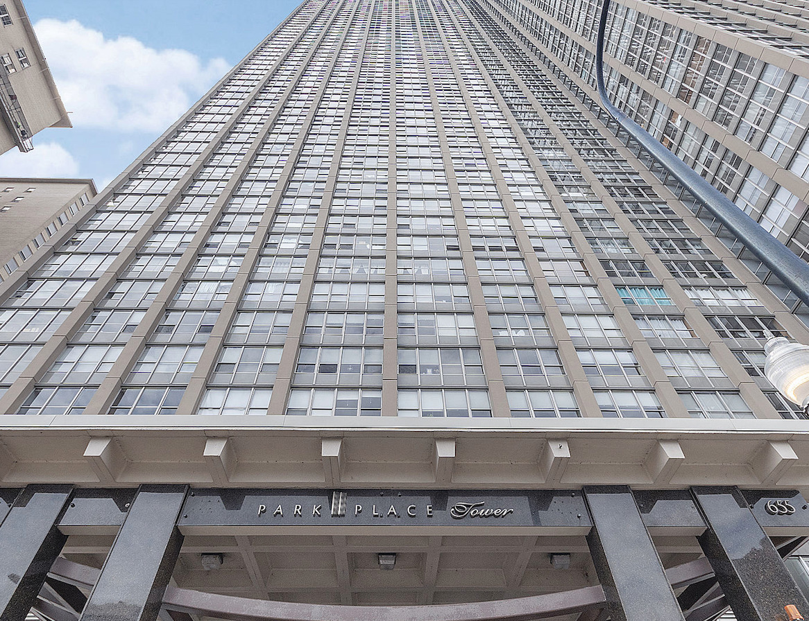 655 West Irving Park Road, Unit 903 Chicago, IL 60613 - Photo 1 of 25 Gallery Image 1