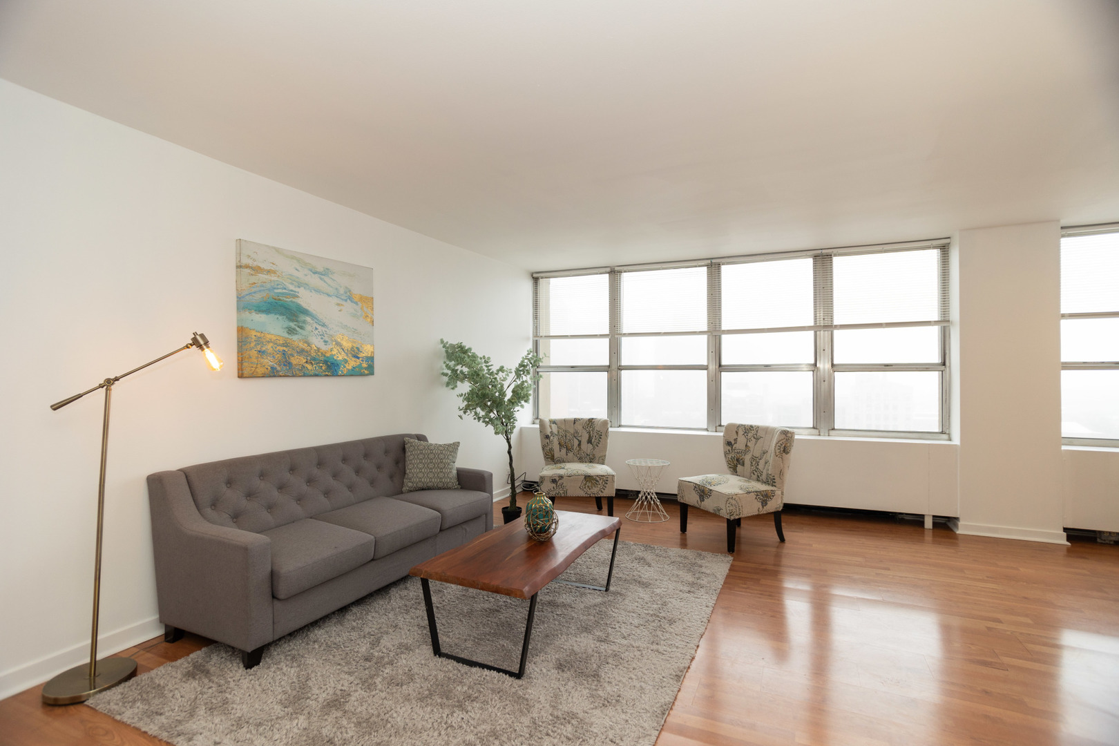 655 West Irving Park Road, Unit 903 Chicago, IL 60613 - Photo 14 of 25 Gallery Image 14