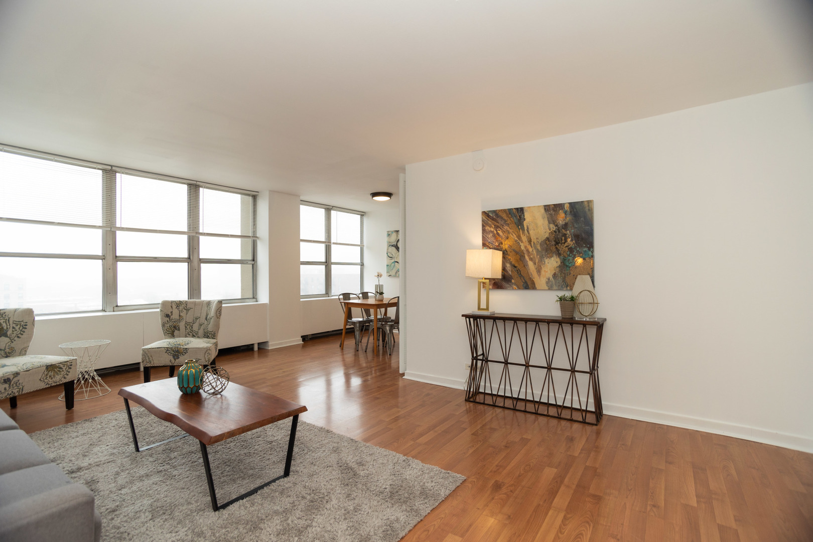 655 West Irving Park Road, Unit 903 Chicago, IL 60613 - Photo 15 of 25 Gallery Image 15