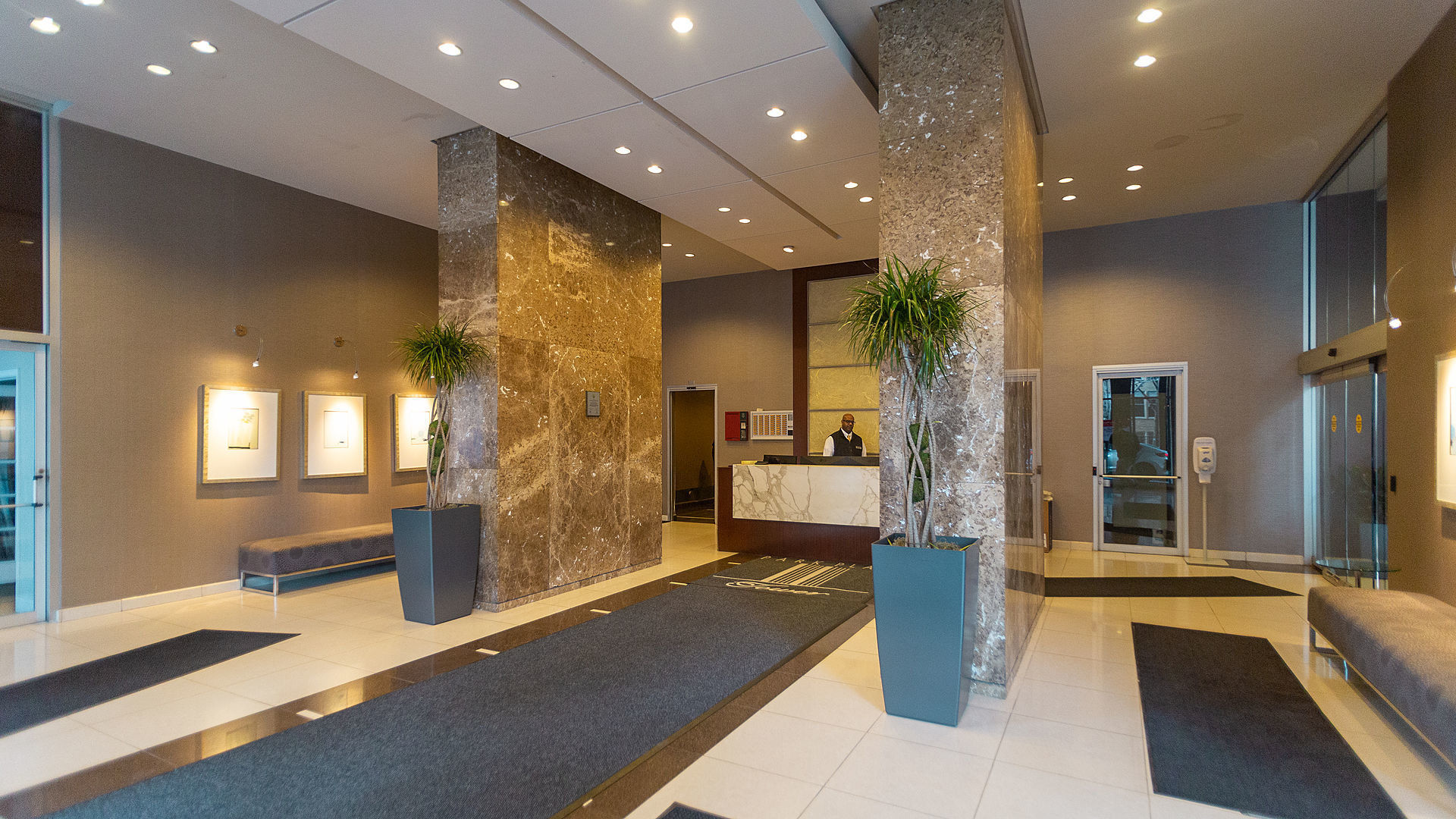 655 West Irving Park Road, Unit 903 Chicago, IL 60613 - Photo 3 of 25 Gallery Image 3