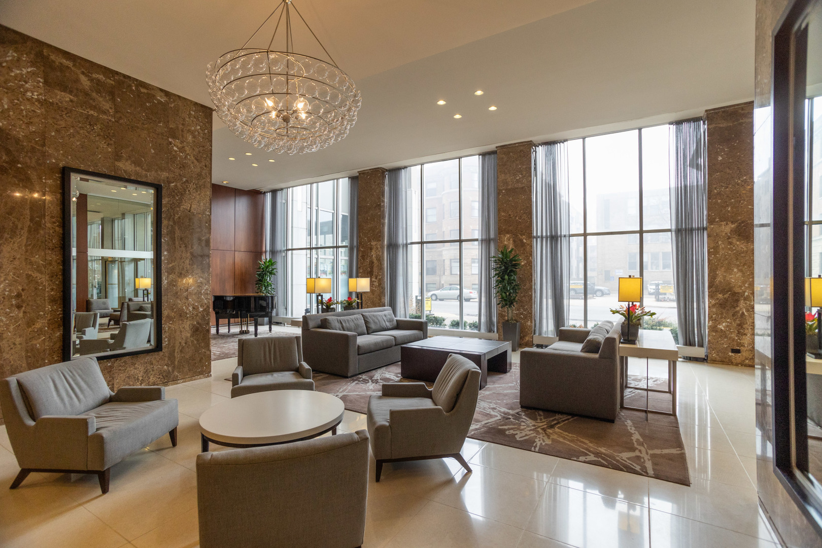 655 West Irving Park Road, Unit 903 Chicago, IL 60613 - Photo 4 of 25 Gallery Image 4