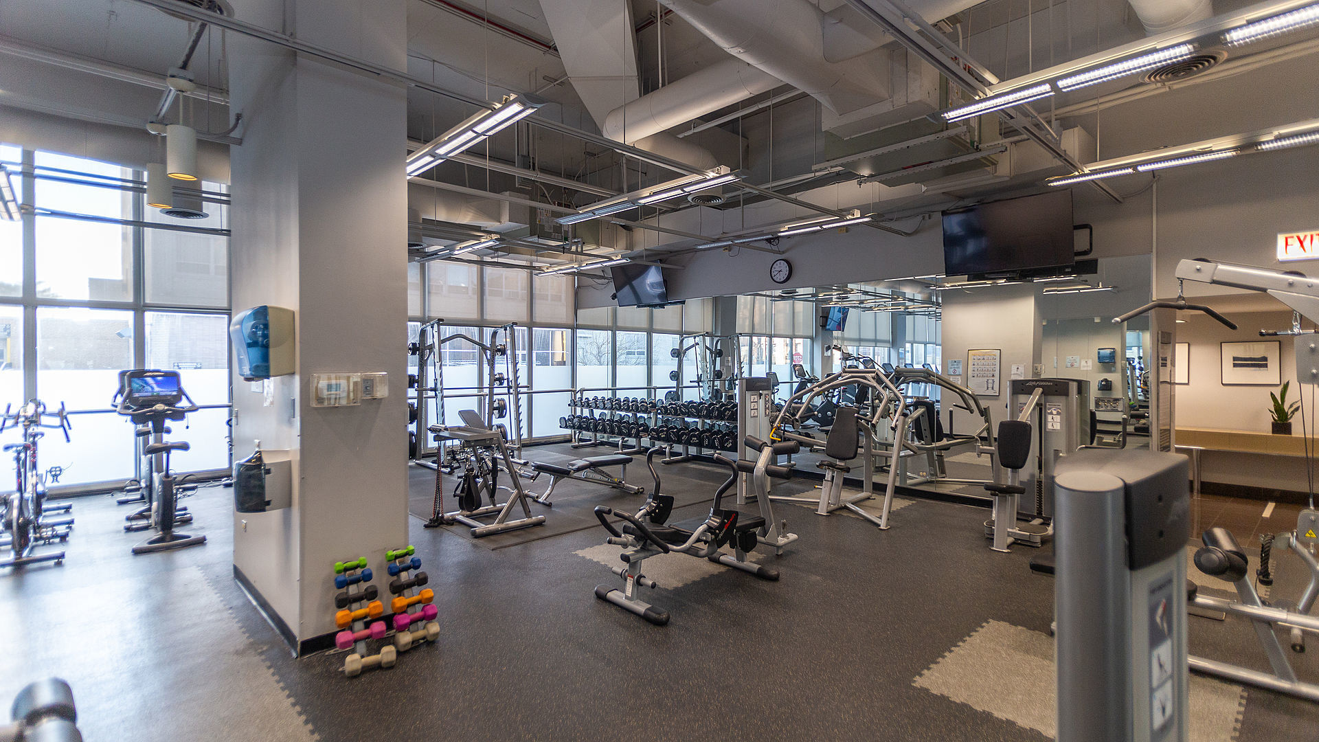 655 West Irving Park Road, Unit 903 Chicago, IL 60613 - Photo 5 of 25 Gallery Image 5