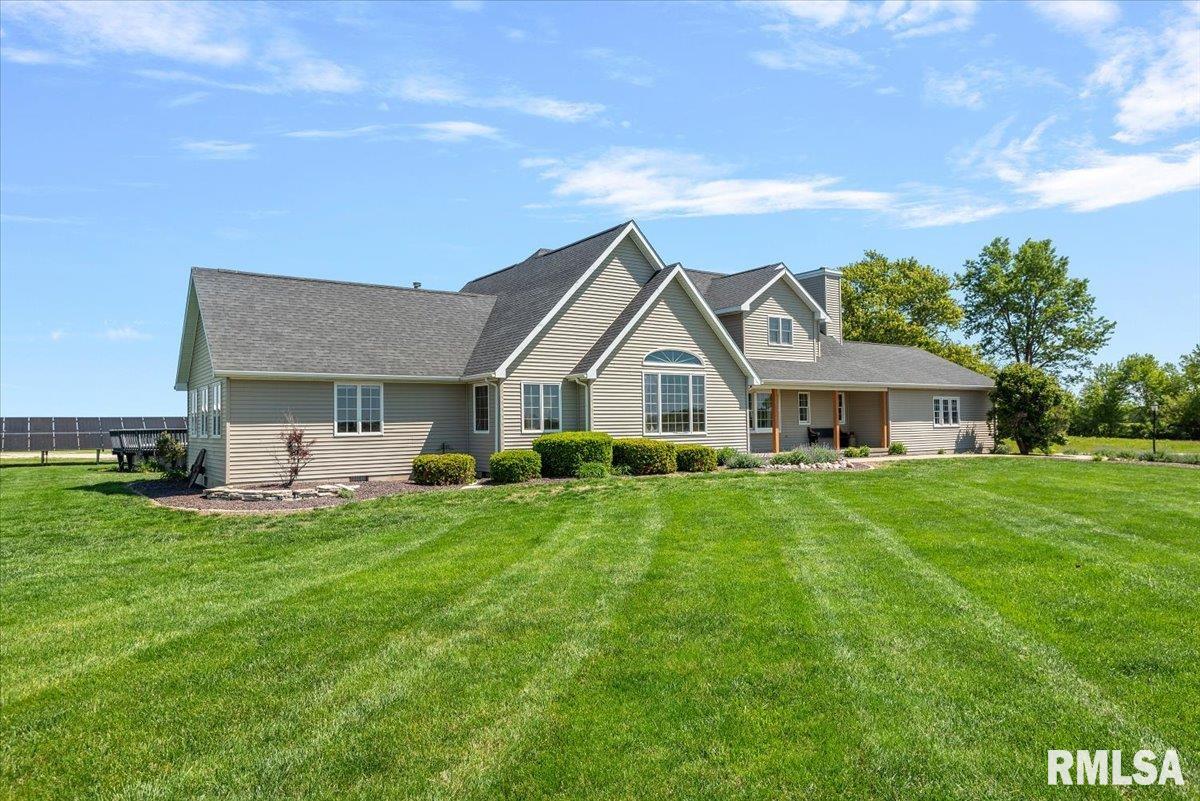 20205 North 20th Avenue Nokomis, IL 62075 - Photo 4 of 88